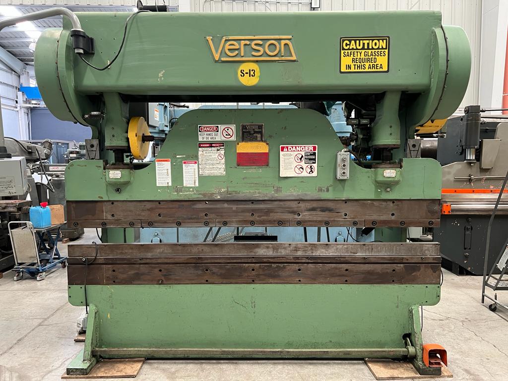 Dobladora de cortina mecanica marca Verson cap 90 tons x 10 pies long
