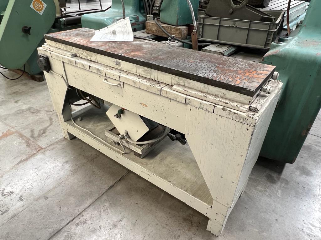 mesa magnetica con rectificador de 1500 x 400 mm