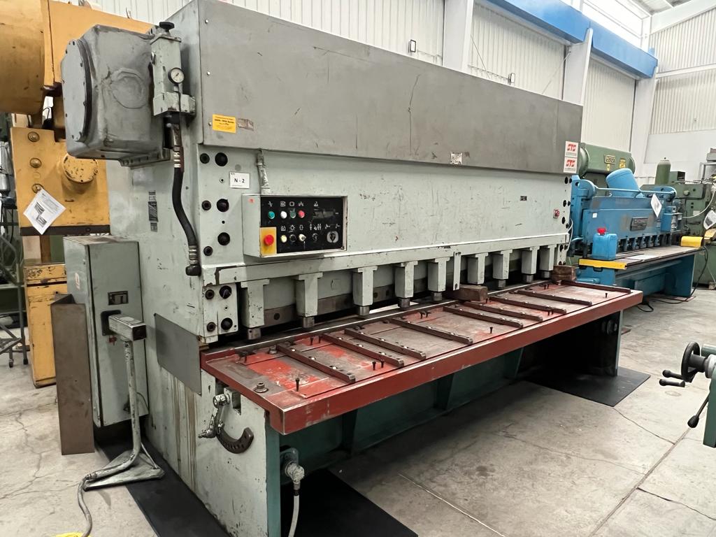 Piesok Plate Shear 10 mm x 3100 mm long