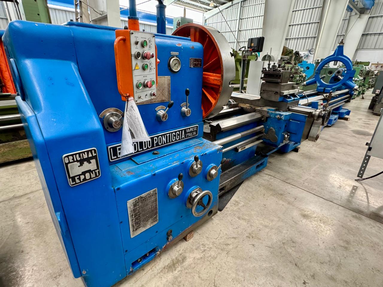 Torno italiano Leopoldo Pontiggia 37" x 5 metros