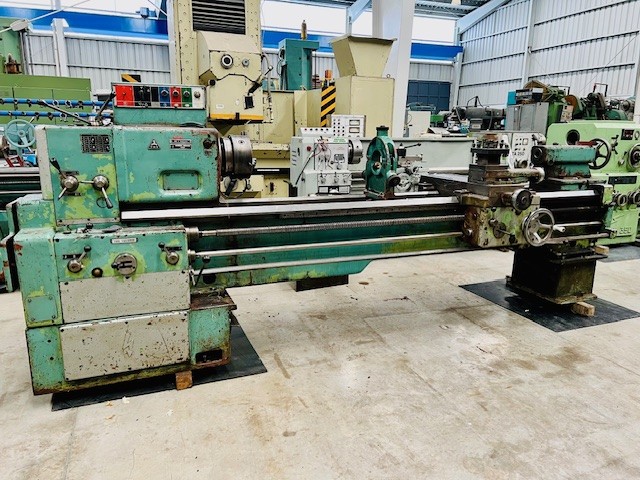 TORNO PARALELO TOS SN 55B 22" X 2.0 METROS