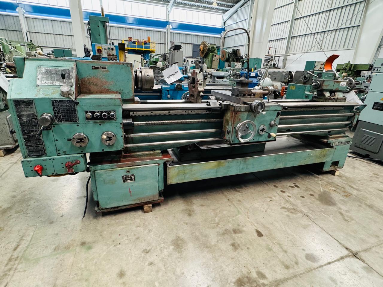 TORNO PARALELO TOS SU 40 X 2 METROS