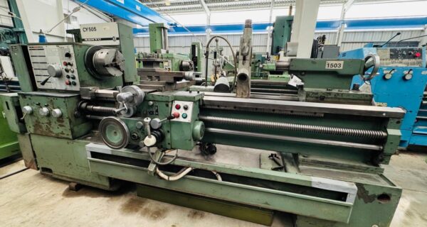 Torno paralelo bulgaro ZMM 22″ x 1.80 metros