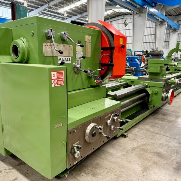 Torno STANKO 1400 mm de volteo x 8 metros entre centros