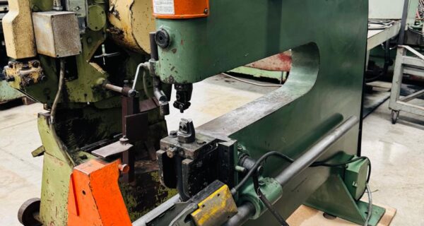 CIZALLA CIRCULAR MARCA OMES DIAMETRO MAX DE CORTE 2000MM