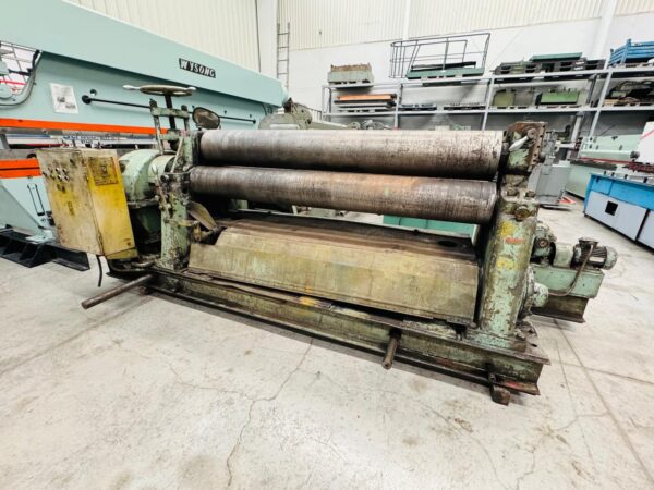 ROLADORA MARCA STANKO CAP.12 MM X 2100 MM DE LONGITUD