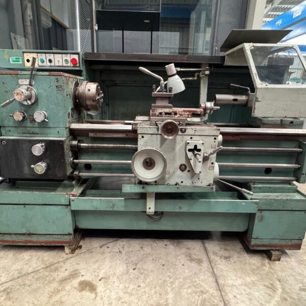 torno paralelo tos modelo sui volteo 18″ X 40 »  entre centros